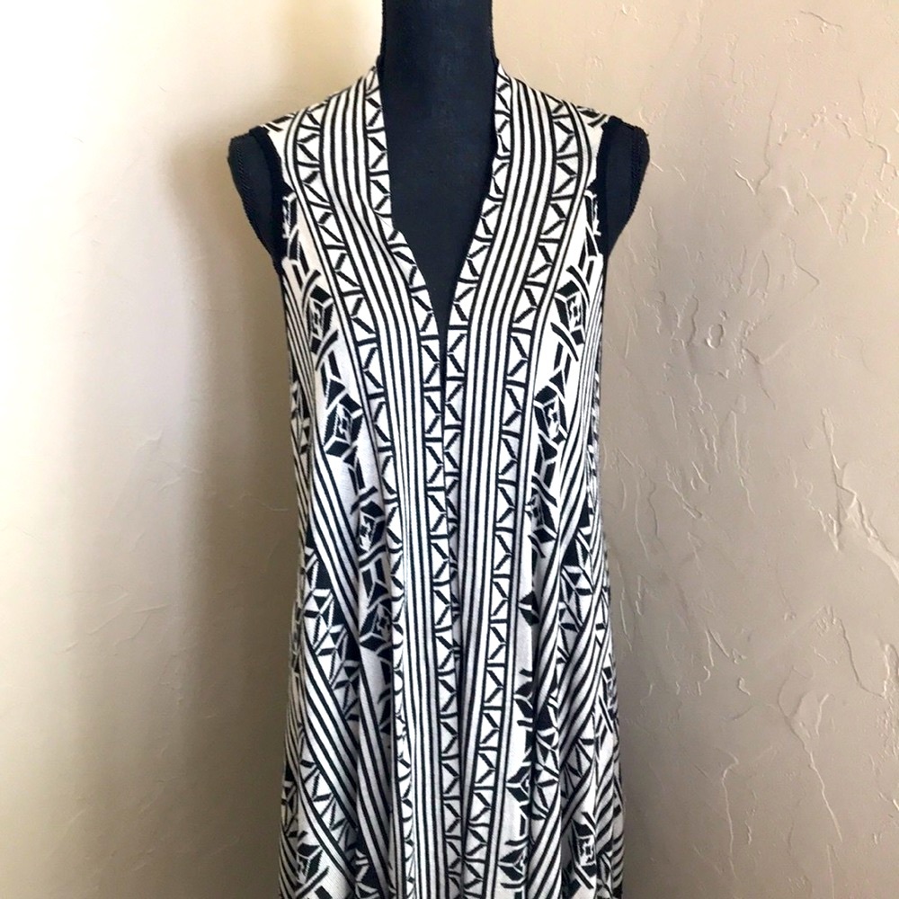Gibson lightweight sweater shrug Sz Medium